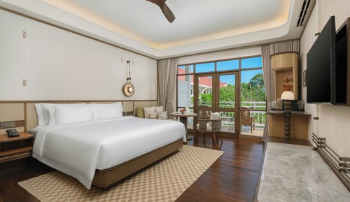 Deluxe Room, 1 King Bed, Ocean View (Premium Deluxe)