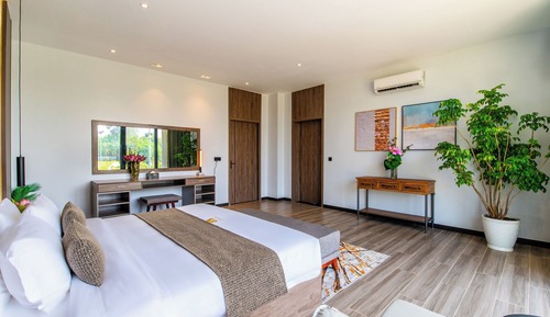 Family Suite Two-Bedroom Private Pool Villa (Free City Shuttle Service)