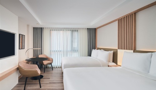 Premier Room, 2 Double Beds, City View