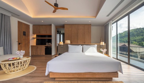 Private Loft with Whirlpool