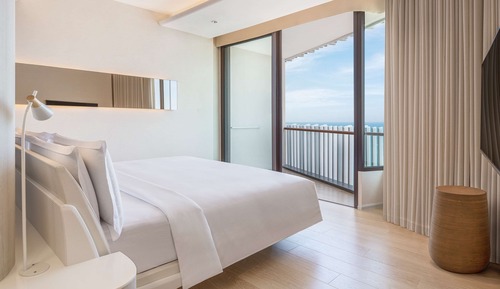 King Ocean Suite