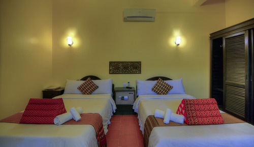 Deluxe Twin Room
