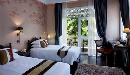 Grand Deluxe Twin Room