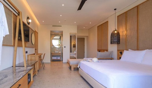 Premium Triple Room