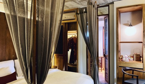 Superior Room, No Windows