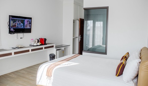 Superior Queen Room