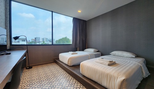 Deluxe Twin Room, Private Bathroom