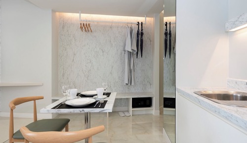 Corner Suite