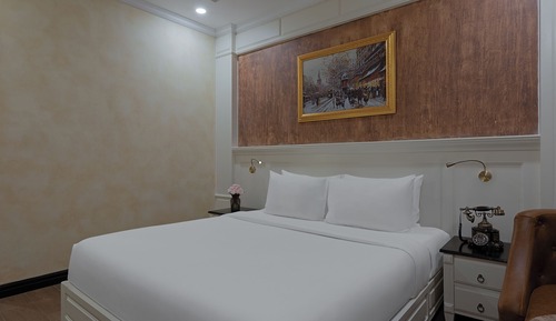 Deluxe Comfort Room - Free Upgrade to Deluxe Urban Room