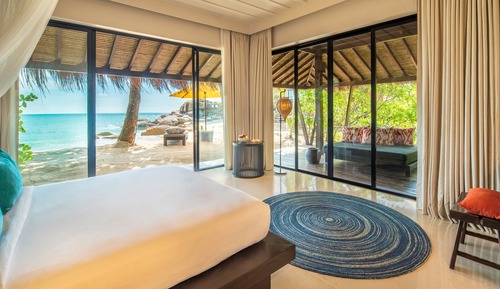 Rasa Ocean Front