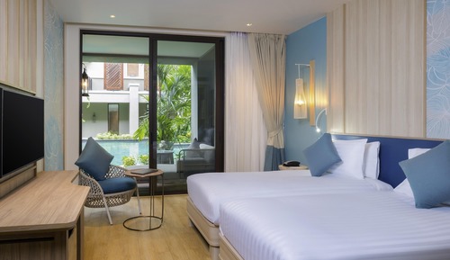 Deluxe Room, 2 Twin Beds, Pool Access (Beach Wing)