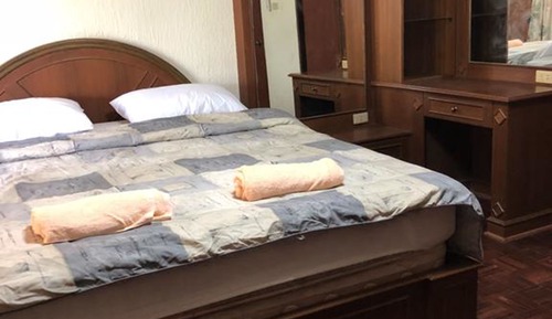 Deluxe Room, 1 King Bed, Lake View