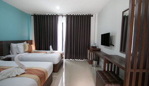 Superior Twin Room