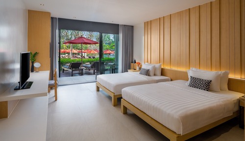 Deluxe Room, 2 Queen Beds (Lanai)