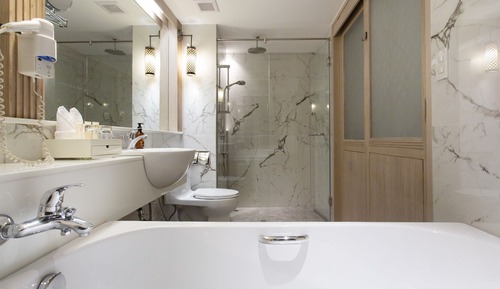 Junior Suite (Thani Wing)