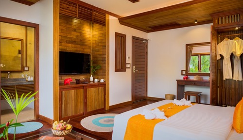Deluxe Double -Khmer style