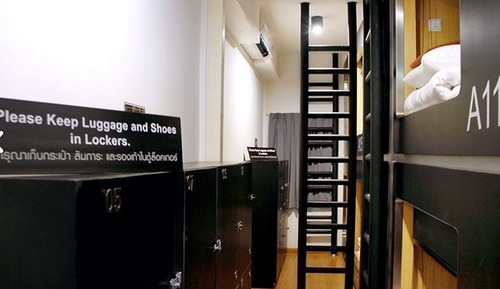 Private Capsule Male Dormitory