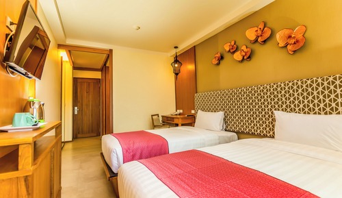 Superior Twin Room