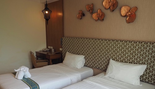 Standard Twin Room