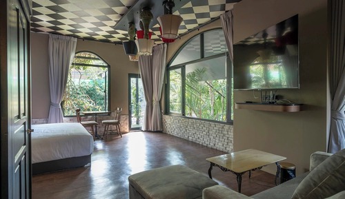 Tree House Villa