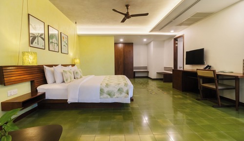 Junior Double Room