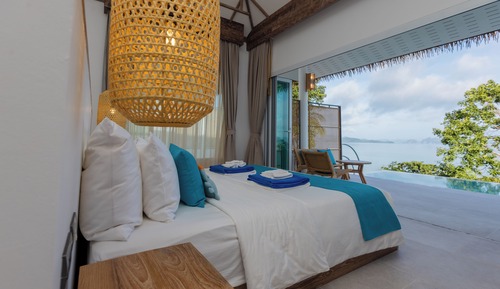 Sea Breeze Pool Villa