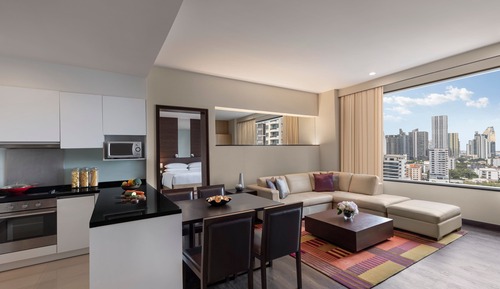 Executive Suite, 1 Bedroom, Non Smoking, City View