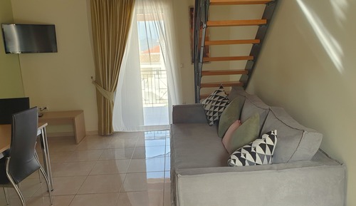 Suite, Jetted Tub