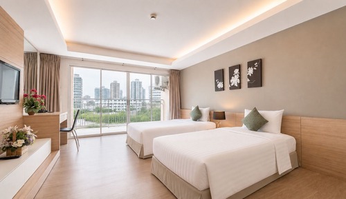 Deluxe Studio, 2 Twin Beds