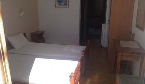 Classic Studio, Partial Sea View
