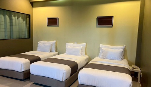 Superior Triple Room