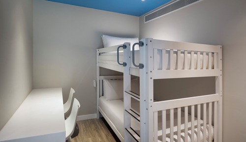 Deluxe Room (Family, Bunk Beds)