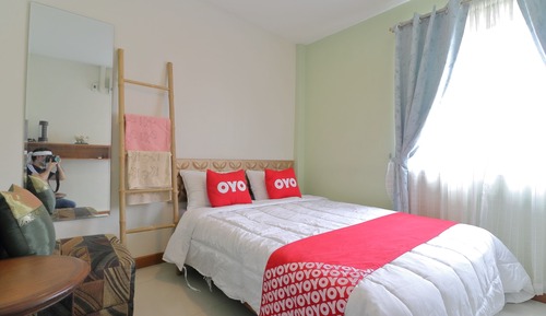 Premium Double room, Shared Bathroom