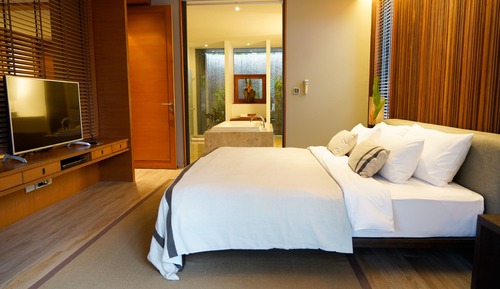 1-Bedroom Suite with Private Pool 