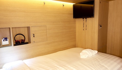 4 Beds Mixed Dormitory