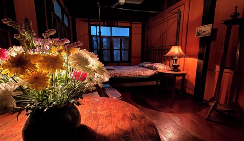 Deluxe Double Room, Shared Bathroom