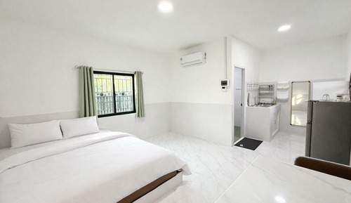 Room, 1 King Bed, Garden View