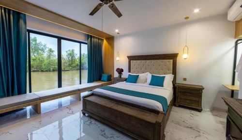 Deluxe Villa, Balcony, Lake View