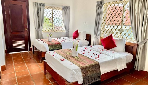 Superior Twin Room