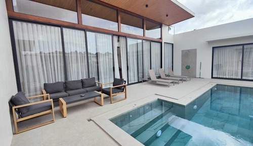 Deluxe Villa, Resort View, Poolside