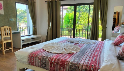 Superior Room, 1 King Bed