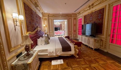 Junior Suite, Balcony, River View