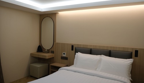 Vista Style Standard Double Room
