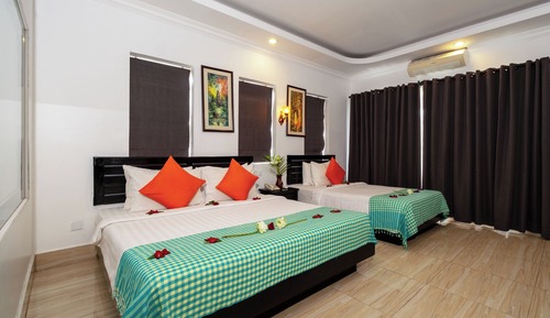 Family Triple Room, Balcony, City View