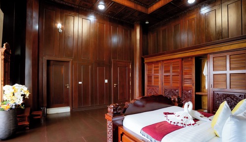 Luxury Villa, 2 Bedrooms, Balcony, Garden View