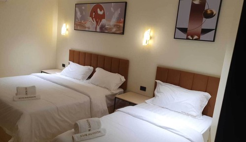 Deluxe Triple Room, City View
