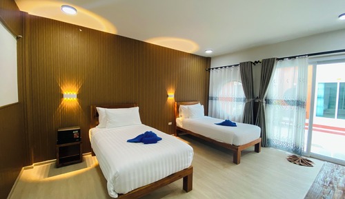 Superior Twin Room, Garden View