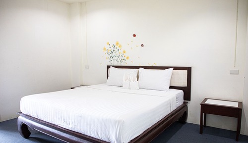 Superior Single Room, Hill View