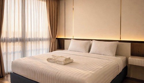 Standard Double Room, Non Smoking, Mountain View