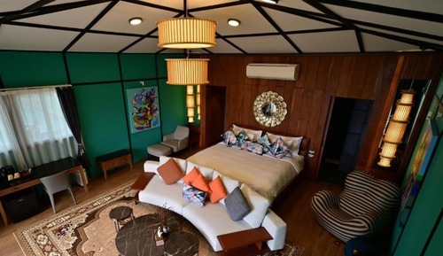 Panoramic Beachfront Villa